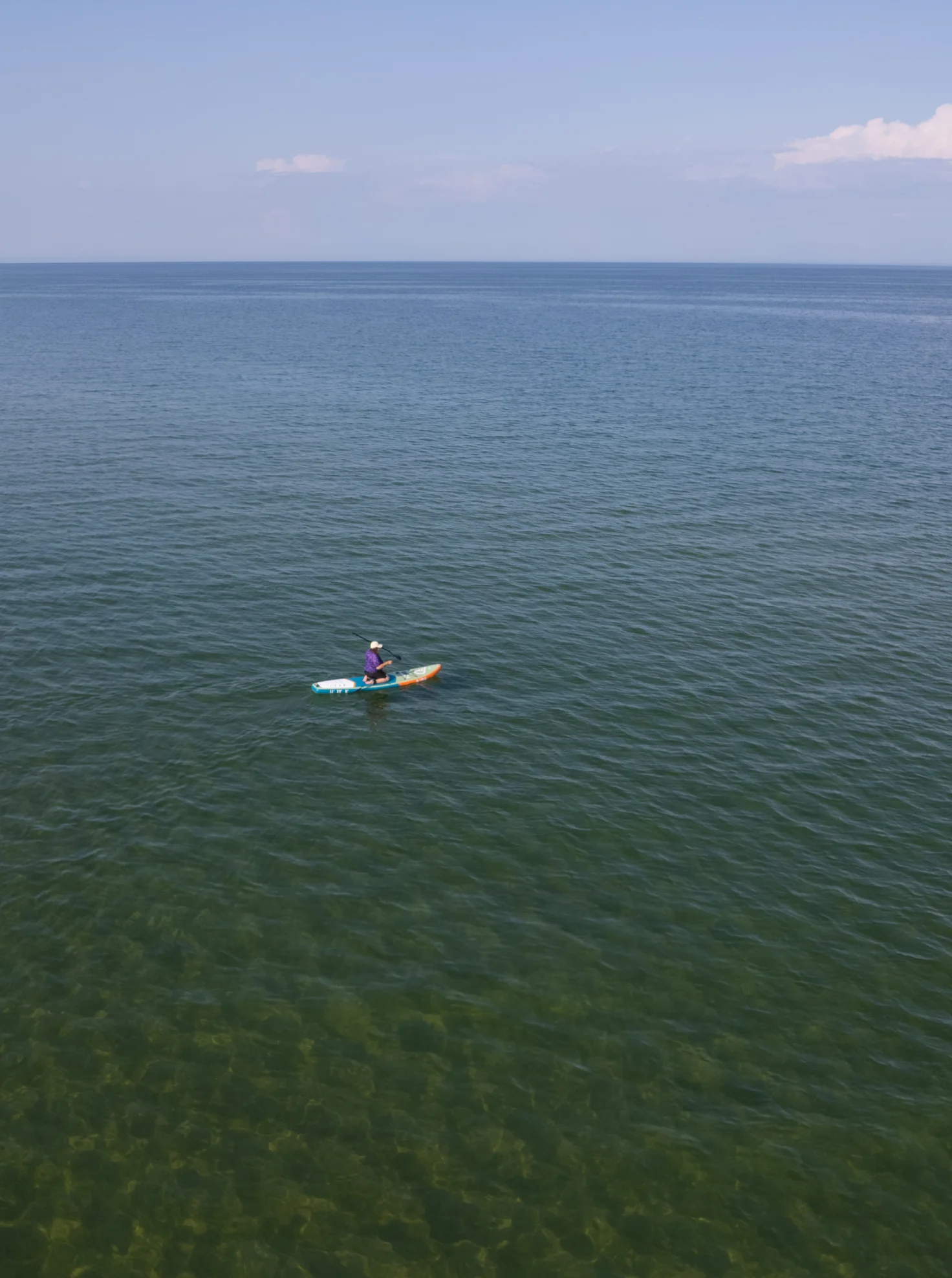 discover-bg-05-LTq3CfiR